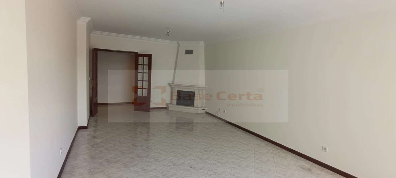 Apartamento T2 para Venda em Algueirão-Mem Martins Foto 19