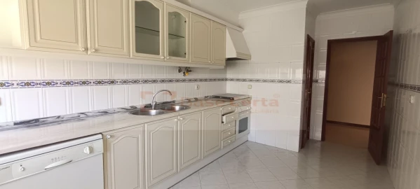 Apartamento T2 para Venda em Algueirão-Mem Martins