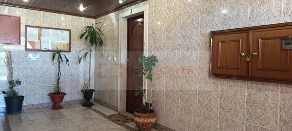 Apartamento T2 para Venda em Algueirão-Mem Martins