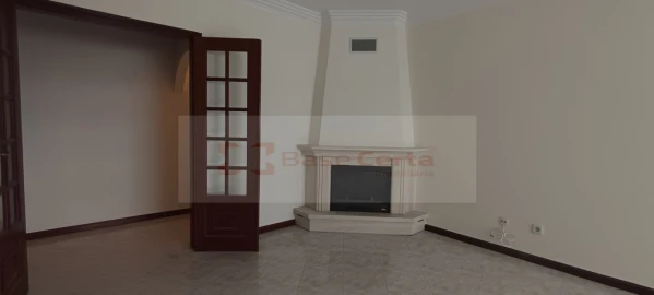 Apartamento T2 para Venda em Algueirão-Mem Martins