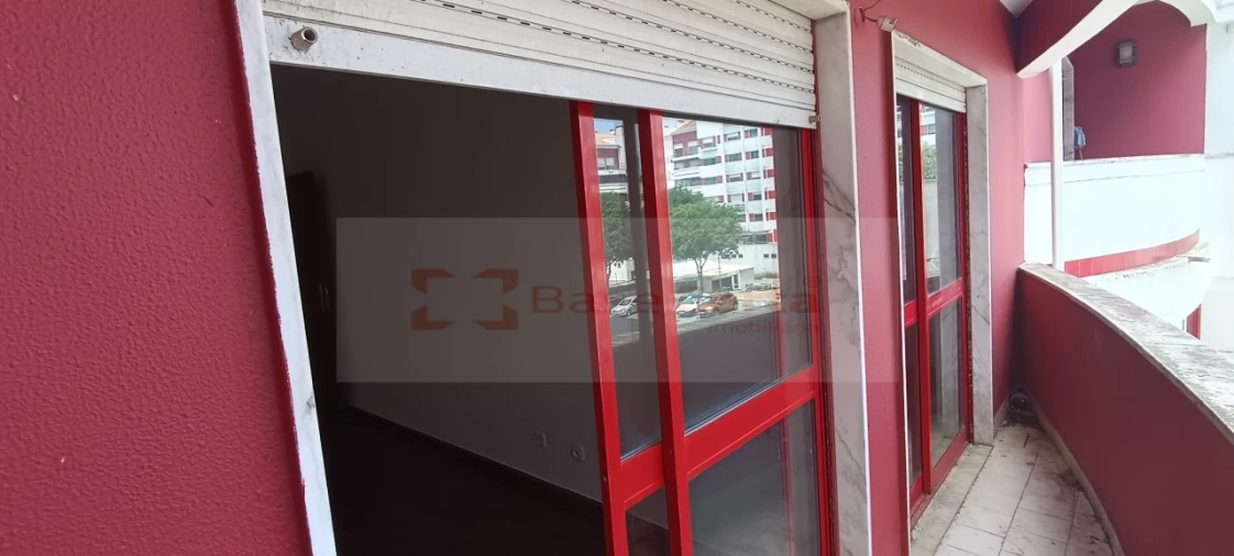 Apartamento T2 para Venda em Algueirão-Mem Martins Foto 10