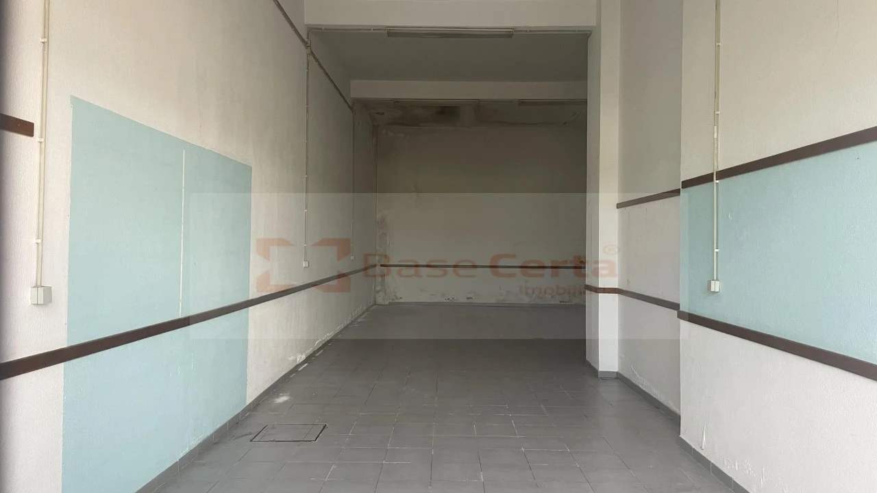 Loja para Arrendamento em Sertã Foto 2