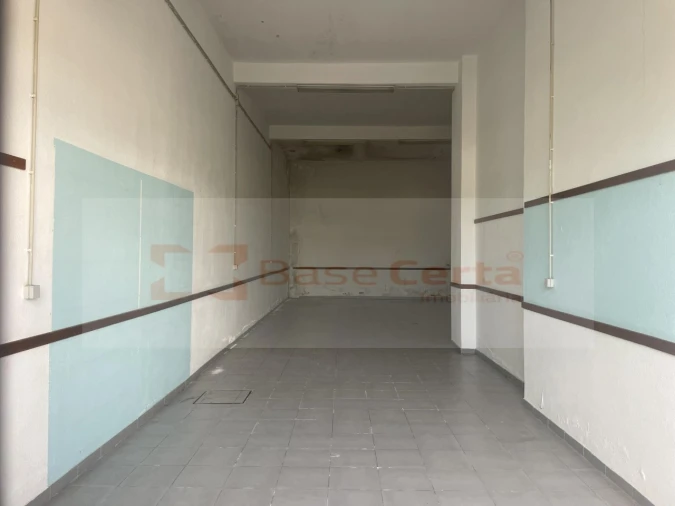 Loja para Arrendamento em Sertã Foto 3