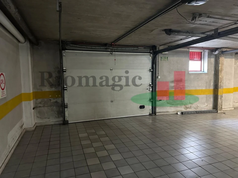 Apartamento T2 para Venda em Algueirão-Mem Martins Foto 28