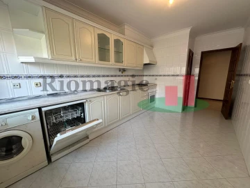Apartamento T2 para Venda em Algueirão-Mem Martins