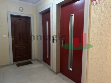 Apartamento T2 para Venda em Algueirão-Mem Martins