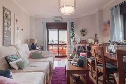Apartamento T2 para Venda em Rio de Mouro