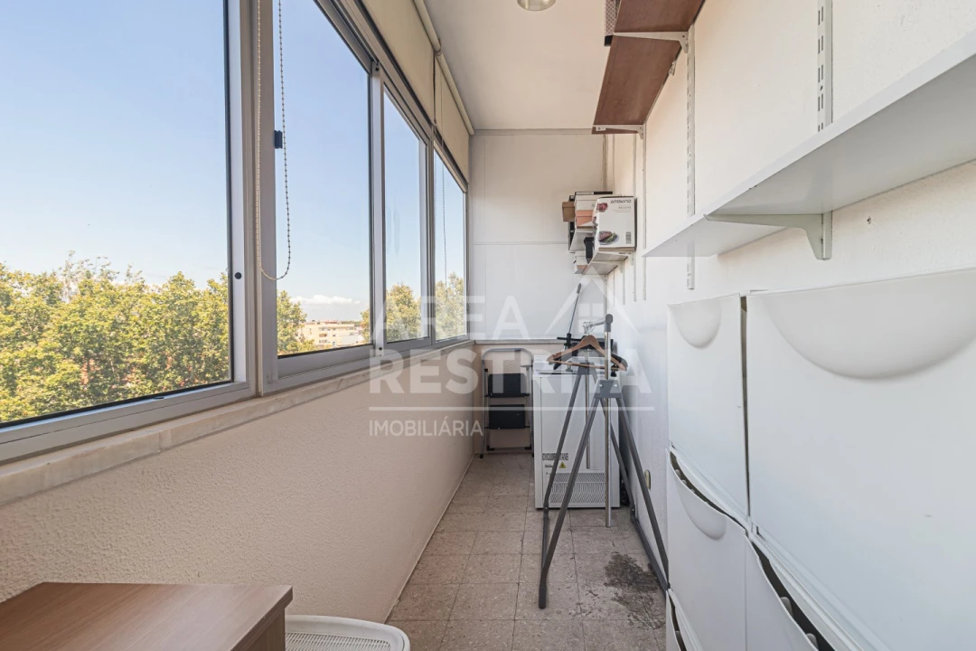Apartamento T2 para Venda em Amora Foto 7