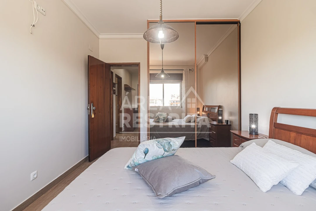 Apartamento T2 para Venda em Amora Foto 19