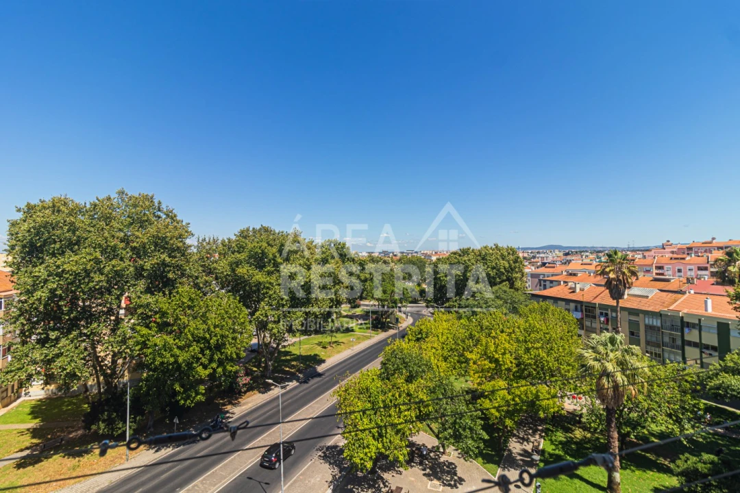 Apartamento T2 para Venda em Amora Foto 25