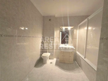 Apartamento T2 para Venda em Algueirão-Mem Martins