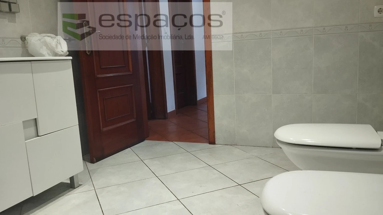 Moradia T3 para Venda em Castelo Branco Foto 12