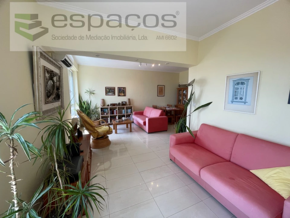Apartamento T3 para Venda em Moscavide e Portela Foto 7