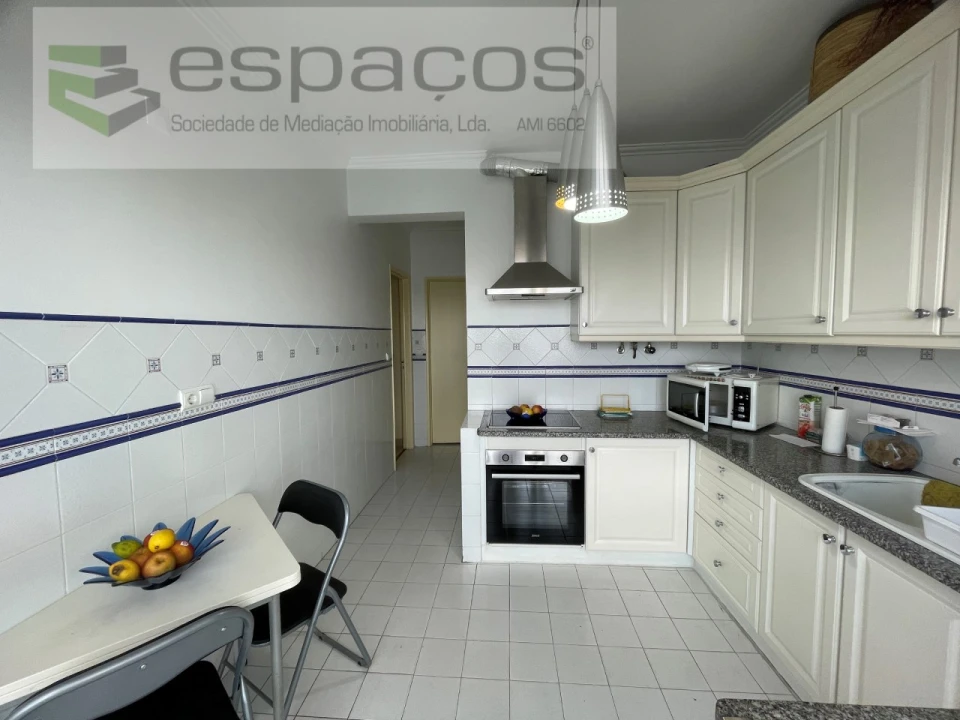 Apartamento T3 para Venda em Moscavide e Portela Foto 23