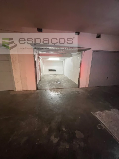 Apartamento T3 para Venda em Moscavide e Portela