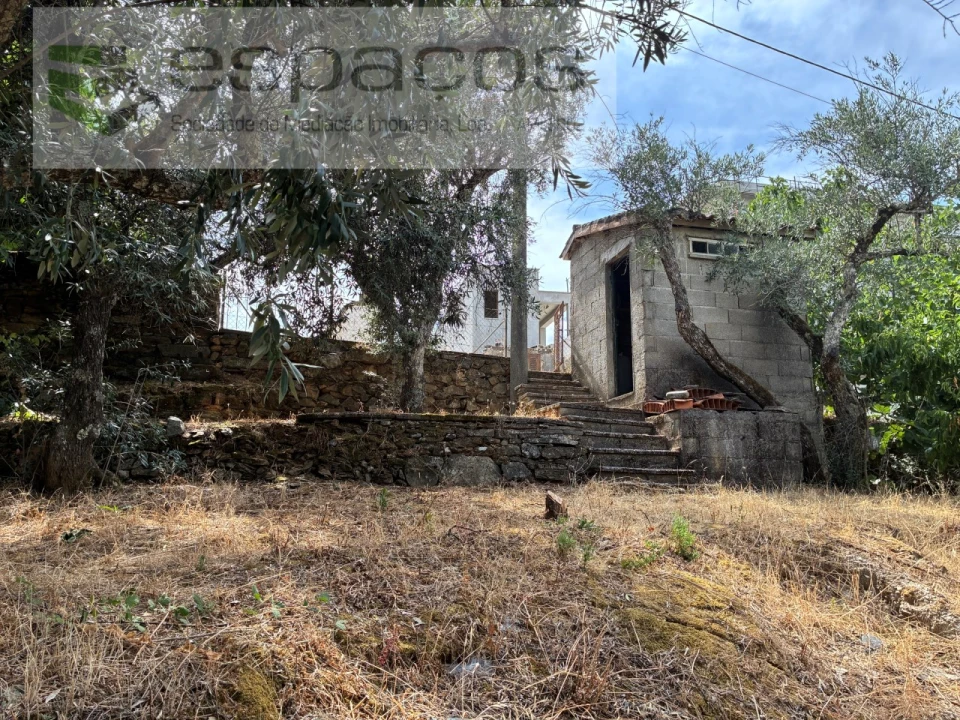 Terreno para Venda em Silvares Foto 3