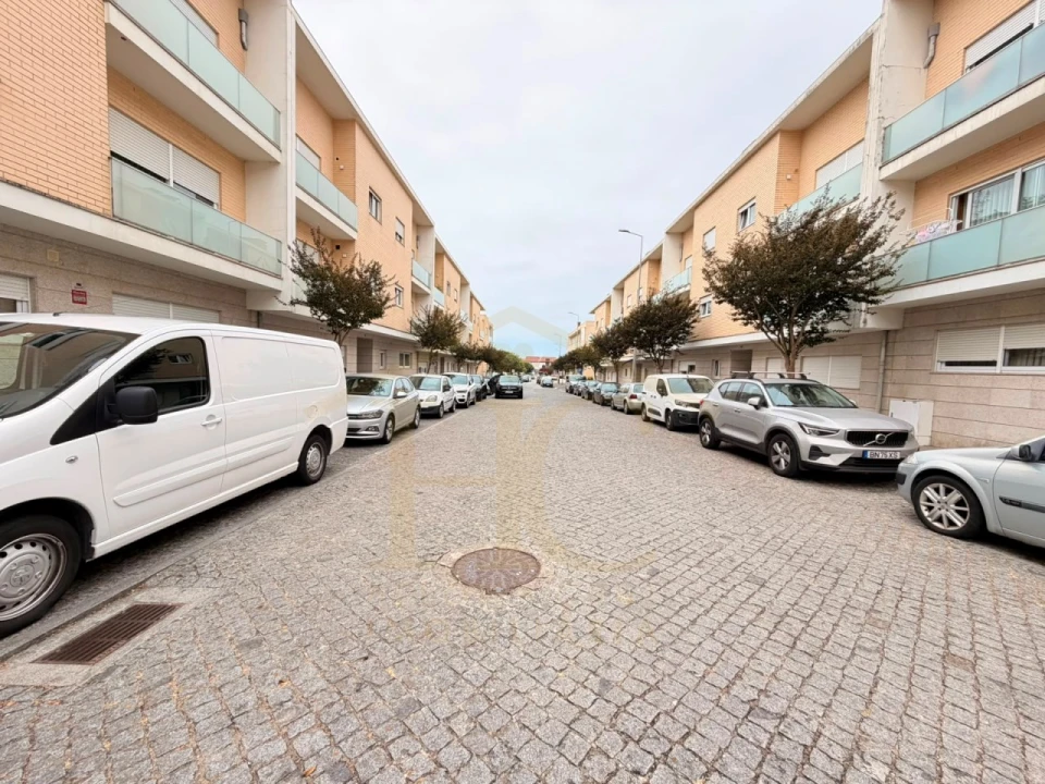 Apartamento T2 para Venda em Vila do Conde Foto 26