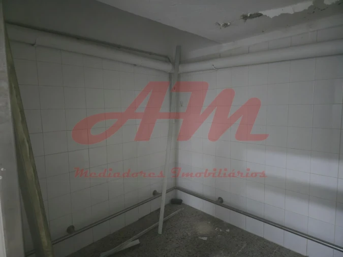Armazém para Arrendamento em Mina de Água Foto 44