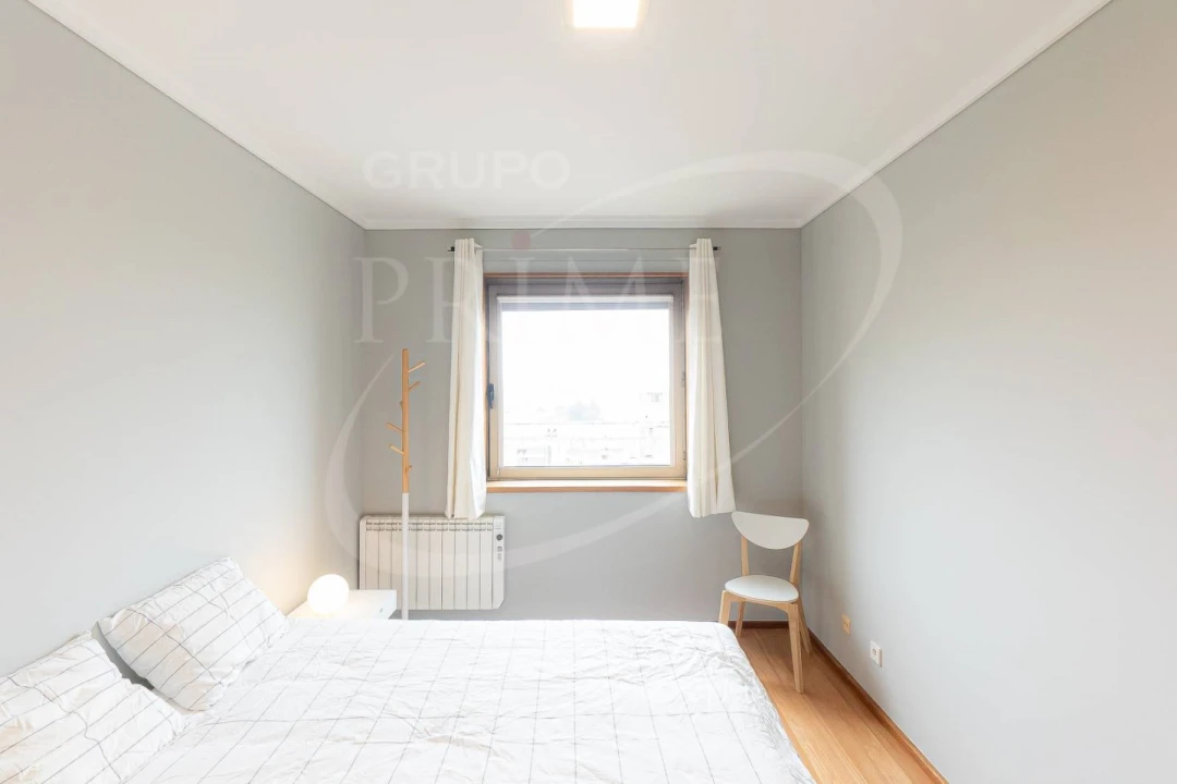 Apartamento T2 para Arrendamento em Aldoar, Foz do Douro e Nevogilde Foto 21