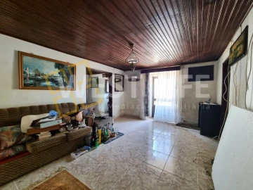 Moradia T2 para Venda em Mafra