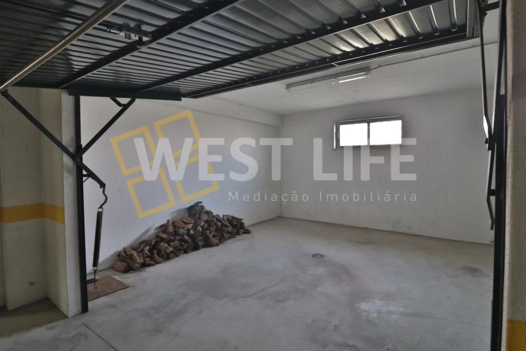 Garagem para Venda em Mafra Foto 1