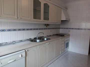 Apartamento T2 para Venda em Algueirão-Mem Martins