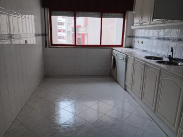 Apartamento T2 para Venda em Algueirão-Mem Martins