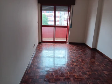 Apartamento T2 para Venda em Algueirão-Mem Martins