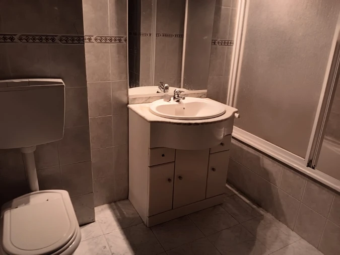 Apartamento T2 para Venda em Algueirão-Mem Martins Foto 15