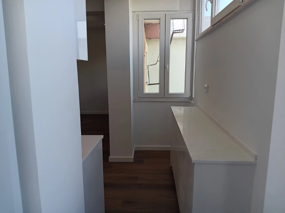 Apartamento T2 para Venda em Venteira Foto 7