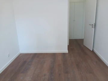 Apartamento T2 para Venda em Venteira