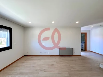Moradia T3 para Venda em Areosa