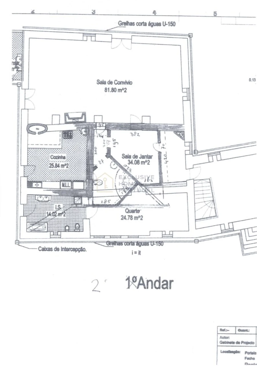 Moradia T4 para Venda em Facha Foto 47