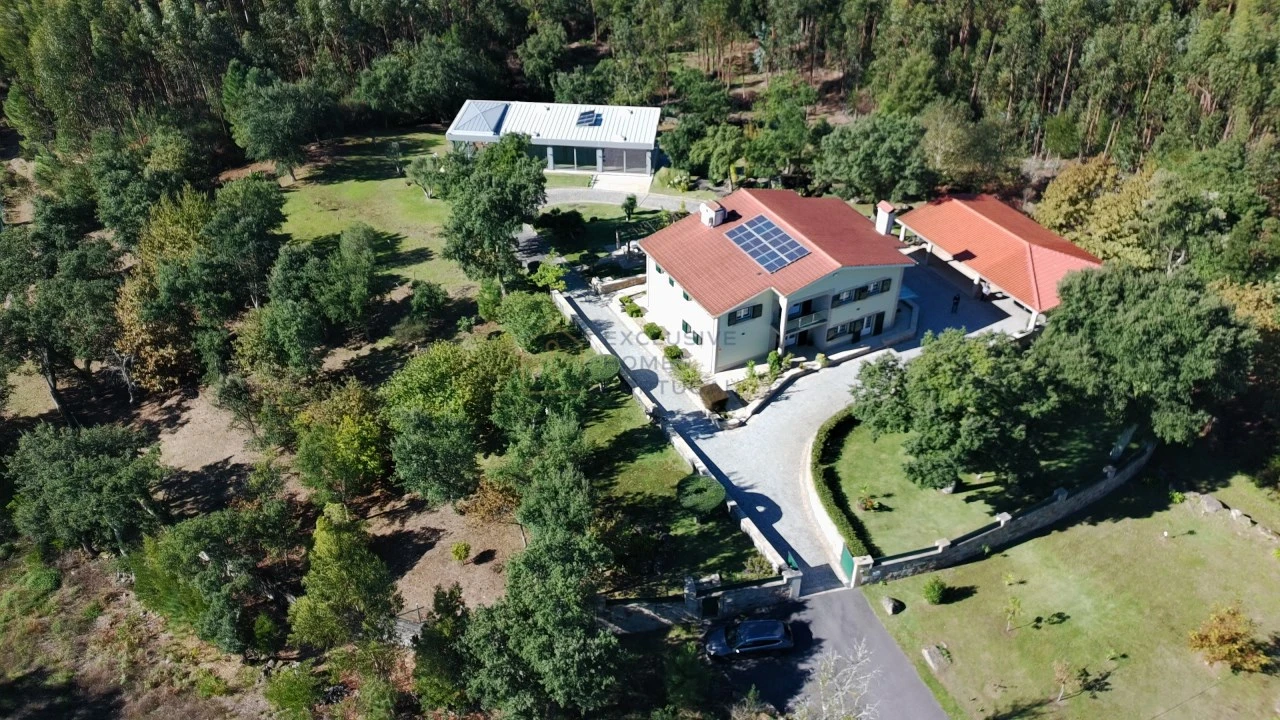 Moradia T4 para Venda em São Pedro de Arcos Foto 59