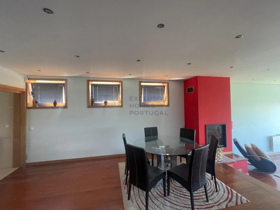 Moradia T4 para Venda em Vila Praia de Ancora Foto 17