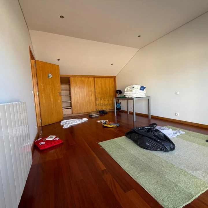 Moradia T4 para Venda em Vila Praia de Ancora Foto 25
