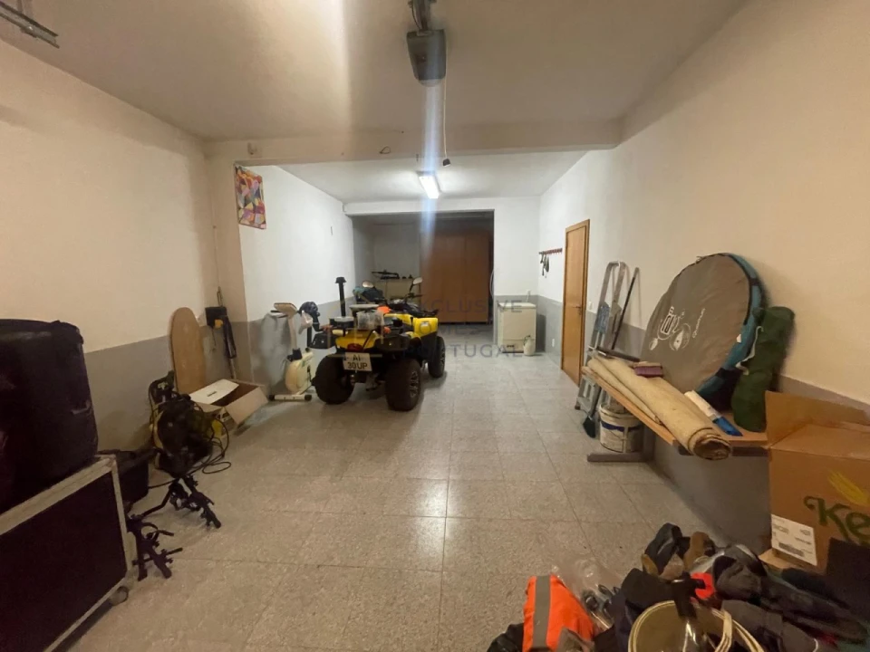 Moradia T4 para Venda em Vila Praia de Ancora Foto 29