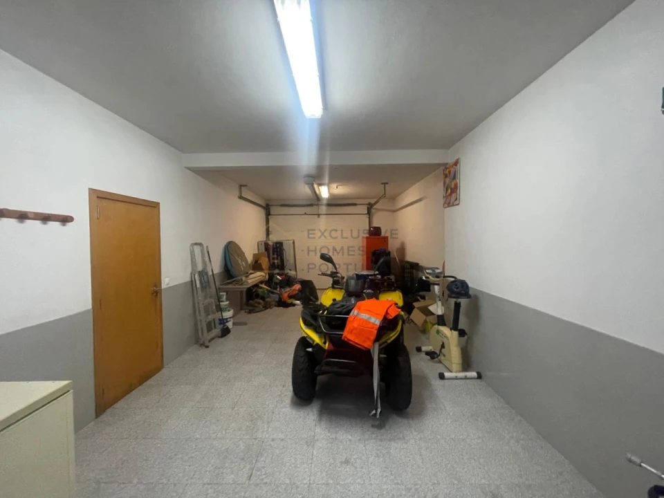 Moradia T4 para Venda em Vila Praia de Ancora Foto 30