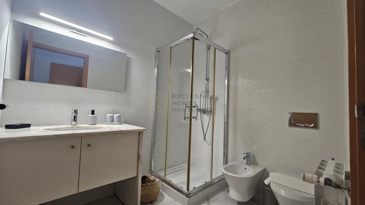 Moradia T3 para Venda em Fornelos e Queijada Foto 21