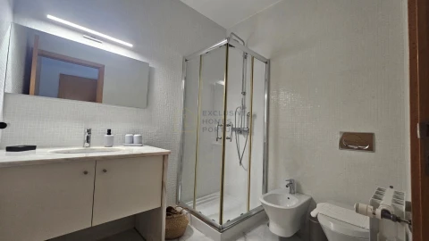 Moradia T3 para Venda em Fornelos e Queijada
