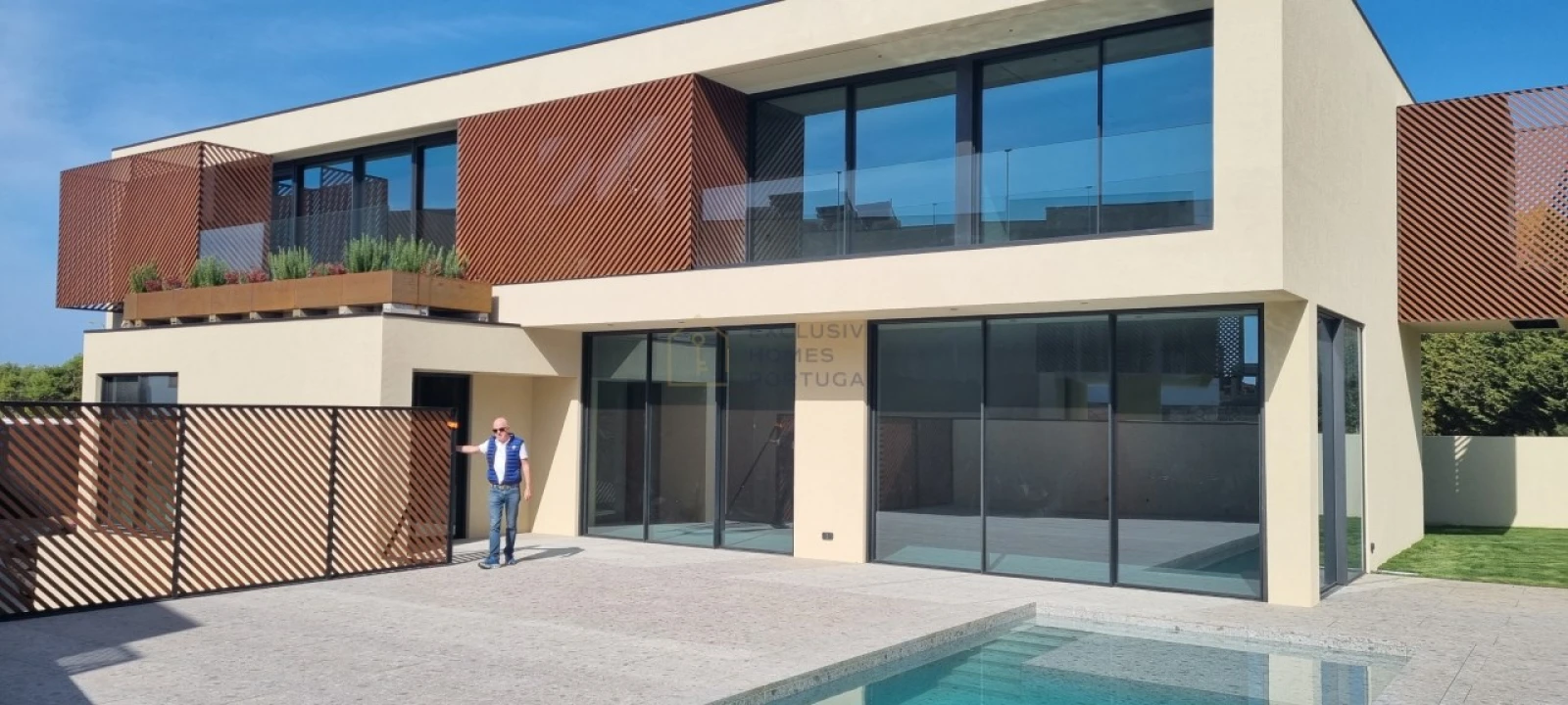 Moradia T5 para Venda em Cascais e Estoril Foto 1