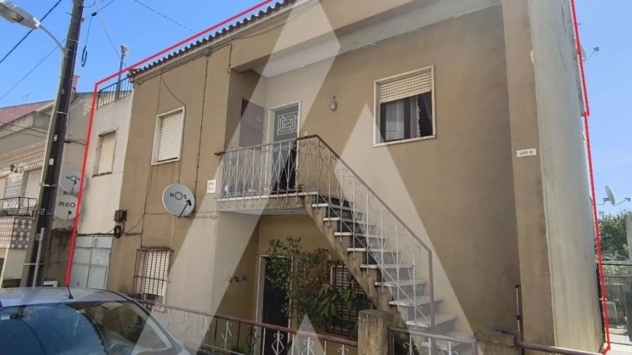 Moradia T6 para Venda em Lumiar