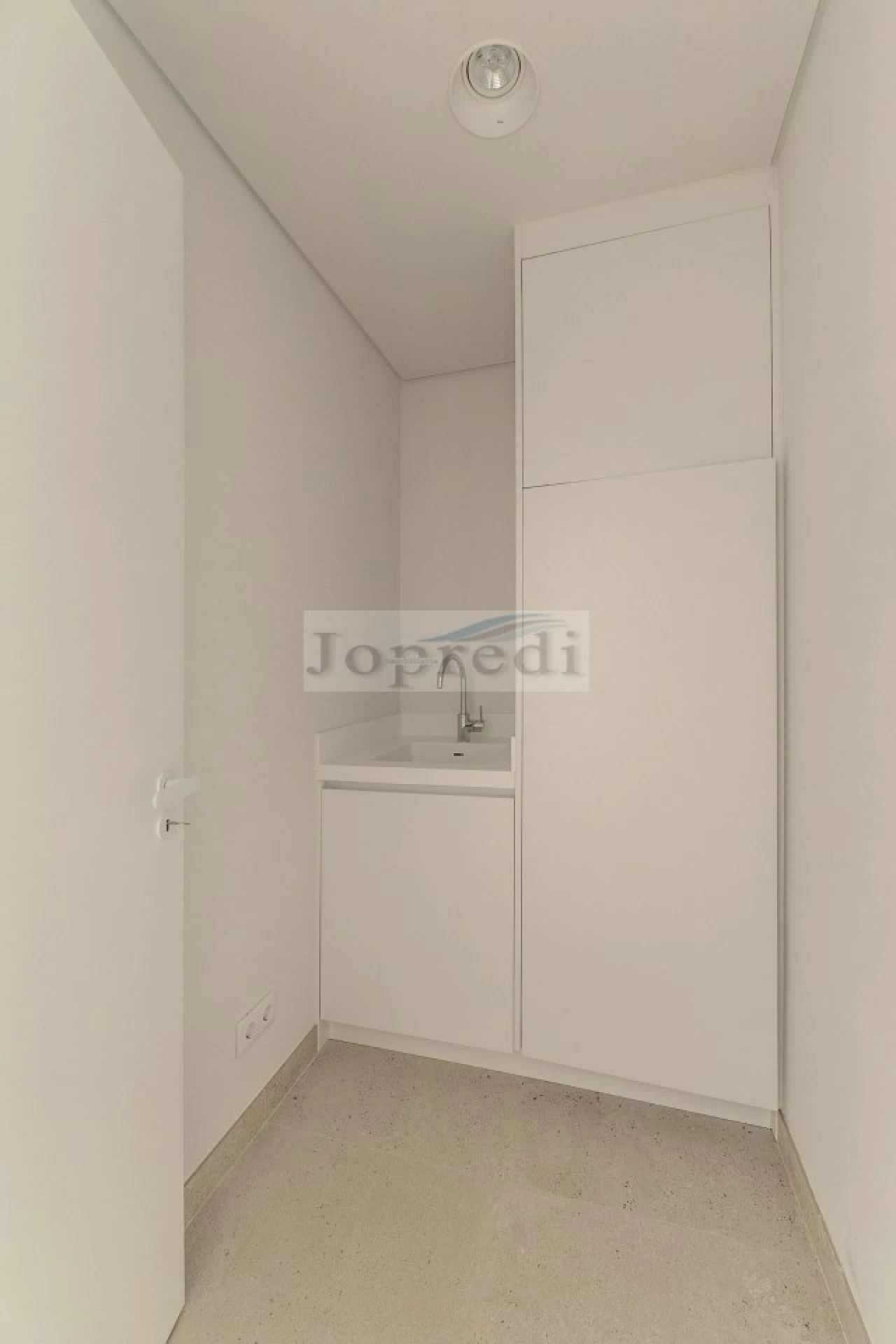 Apartamento T4 para Venda em Carcavelos e Parede Foto 12