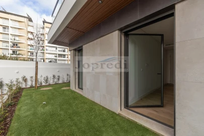 Apartamento T4 para Venda em Carcavelos e Parede