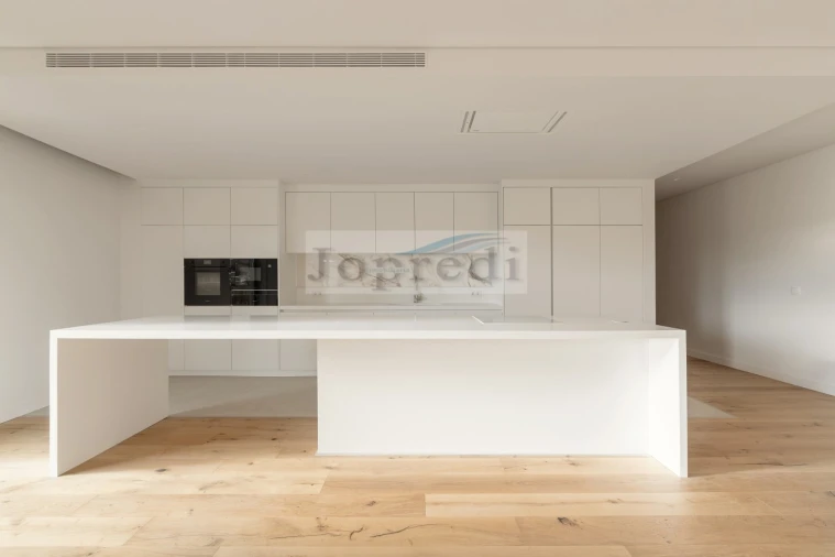 Apartamento T4 para Venda em Carcavelos e Parede Foto 3