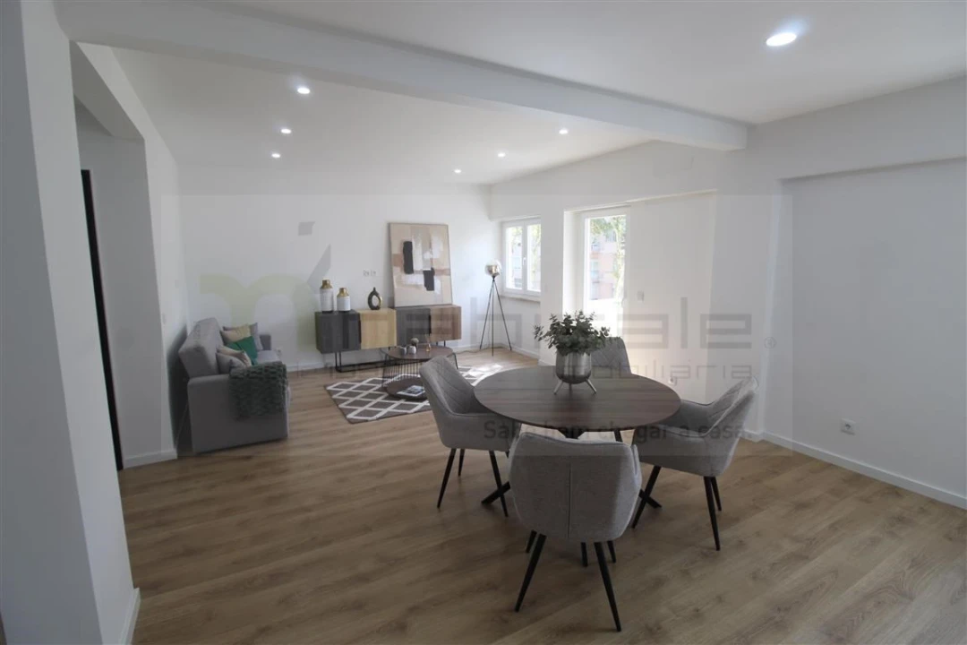 Apartamento T3 para Venda em Benfica Foto 6