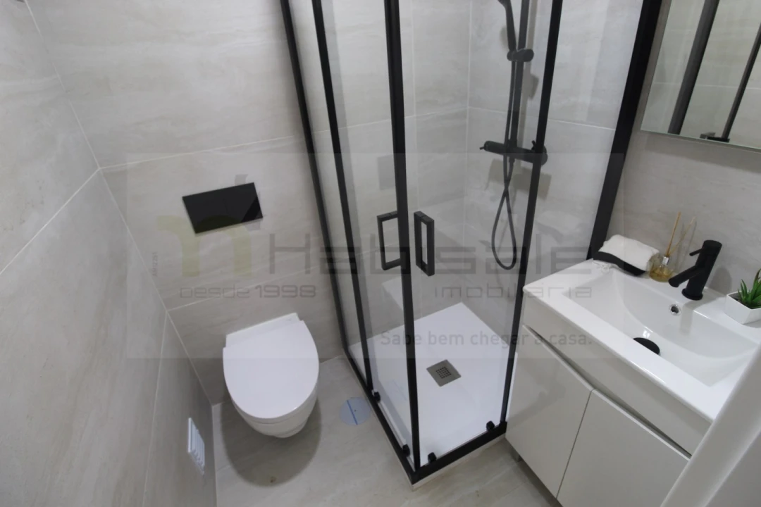 Apartamento T3 para Venda em Benfica Foto 14