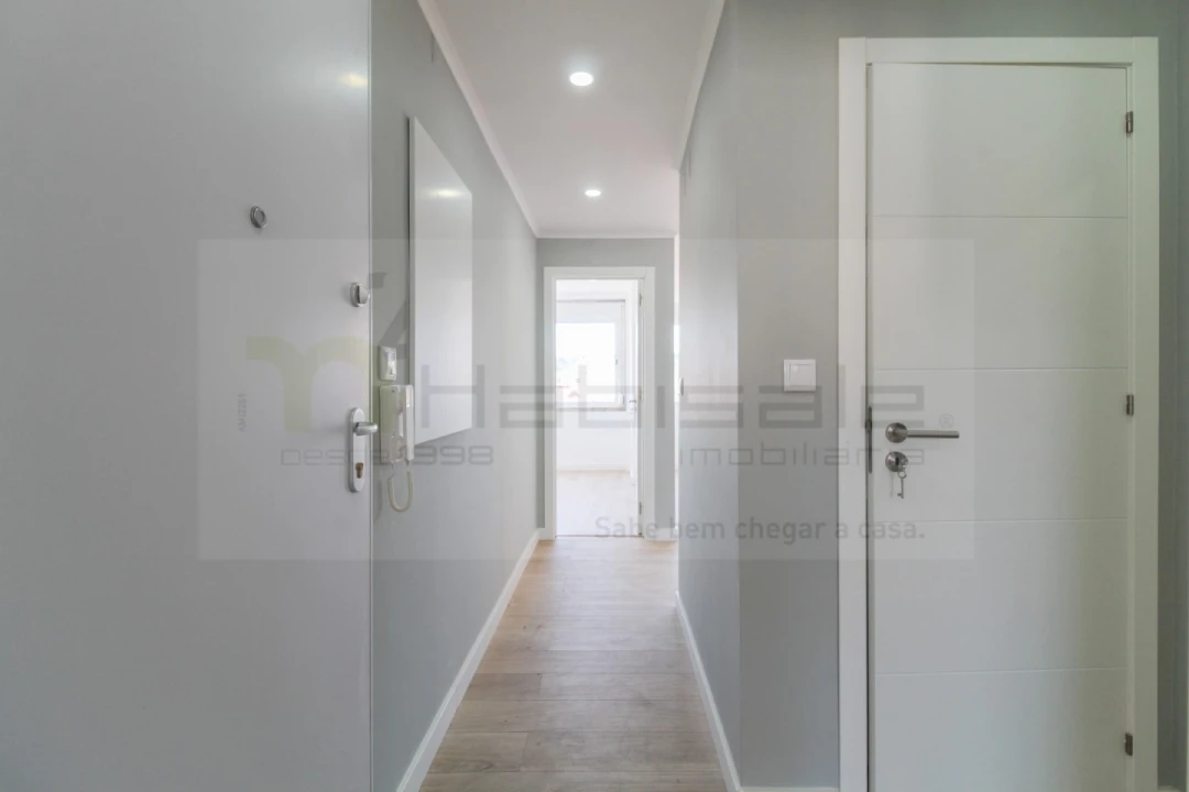 Apartamento T3 para Venda em Odivelas Foto 4