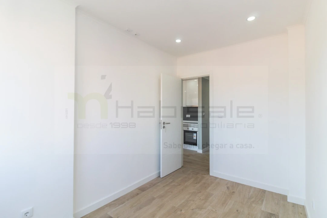 Apartamento T3 para Venda em Odivelas Foto 10