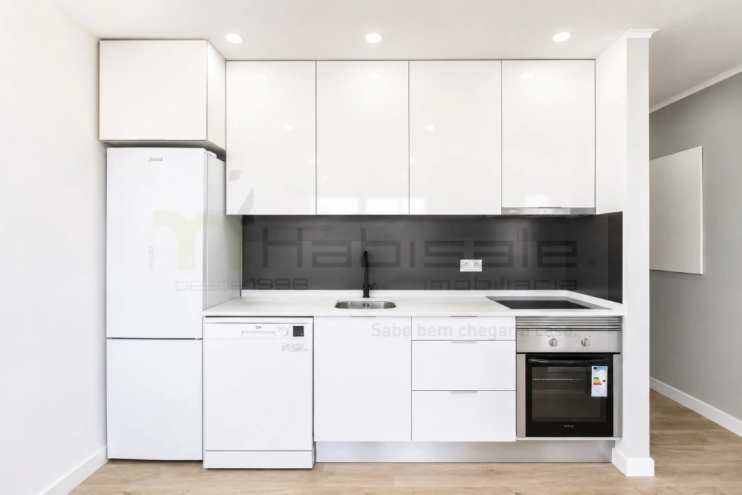 Apartamento T3 para Venda em Odivelas Foto 1